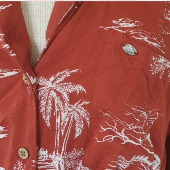 Pull & Bear Paradise League Size 12 approx Red Button Up Top - Picture 3 of 6
